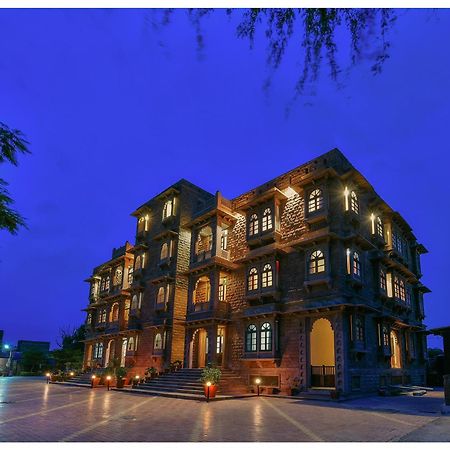 ครห์ โควินท์ โฮเต็ล แอนด์ รีสอร์ต Hotel จ๊อดปูร์ ภายนอก รูปภาพ